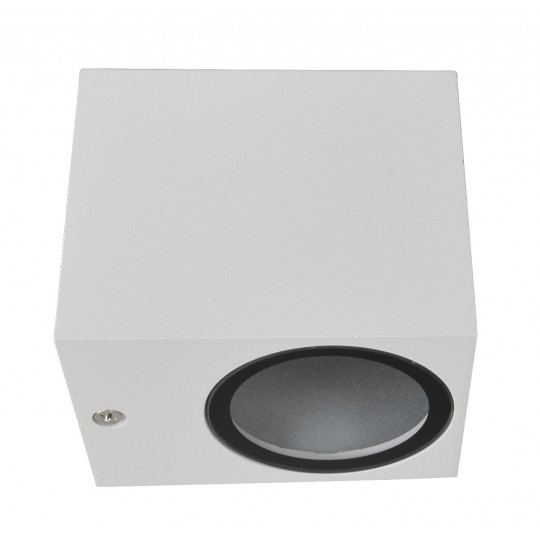 Lampa Zidna bastenska BIJELA  M952021 1XGU10 kocka  IP44  DIM:92mmx65mmx78mm Mitea — slika 1